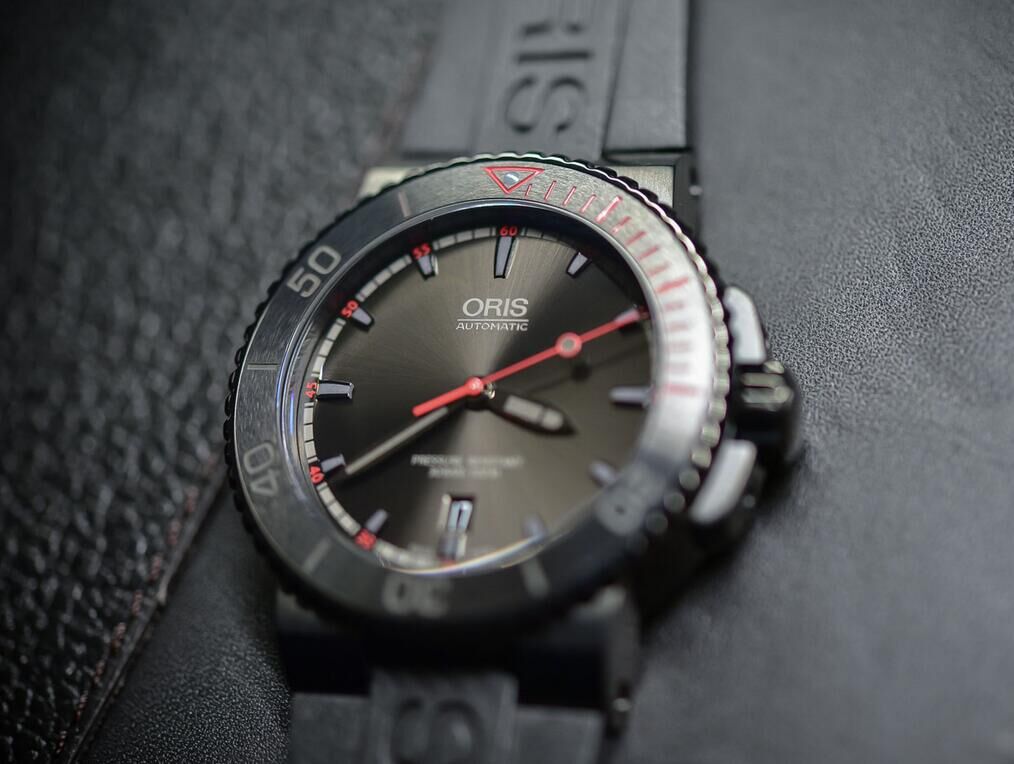 Oris-El-Hierro-Limited-Edition