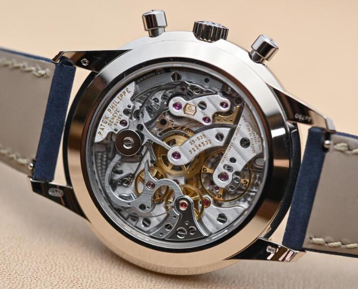 The manual winding mechanical movement is amazing.