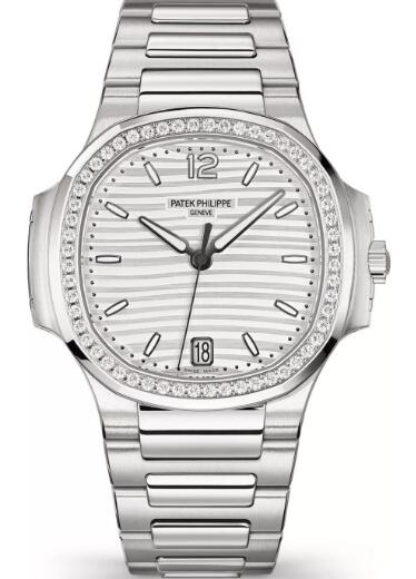 The Patek Philippe combines the sporty style with fashionable elegance well.