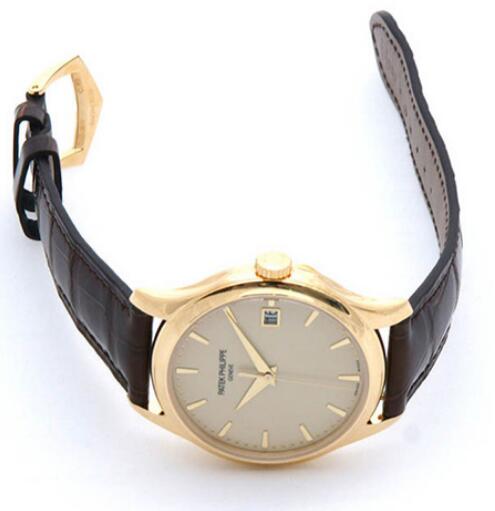 Swiss duplication watches sell in low price.