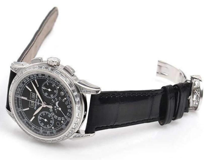 Forever duplication watch online is noble with black color.