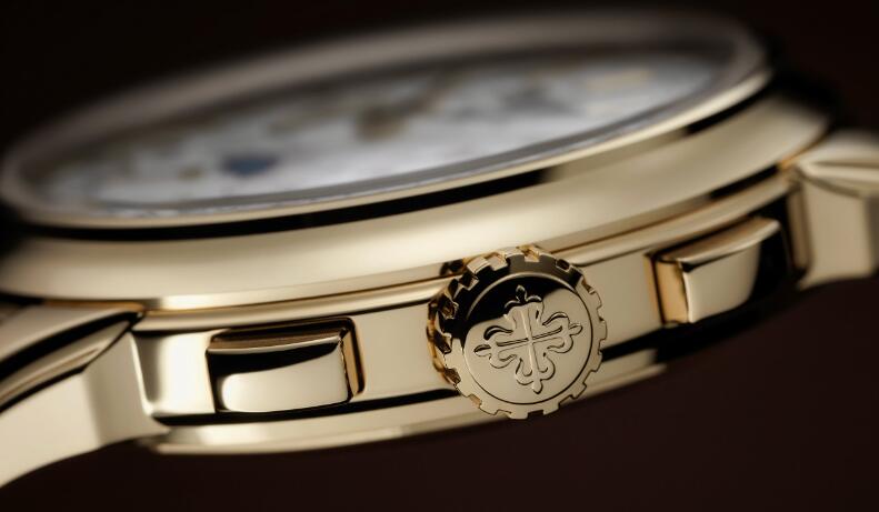 The Patek Philippe watches are eye-catching and attractive.